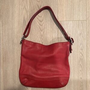 Coach Red Leather Shoulder Bag F05S-1414